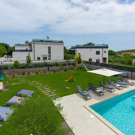 5 Star Luxury Villa78 Vila Banjole