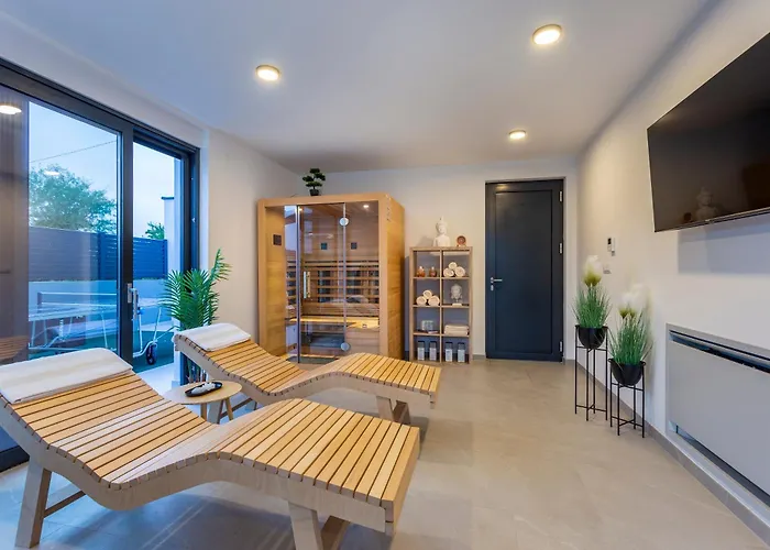 Villa 5 Star Luxury Villa78 Banjole