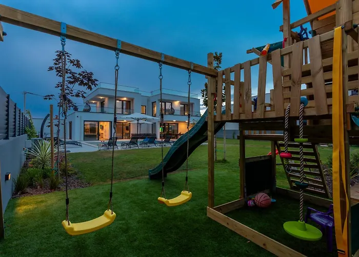 5 Star Luxury Villa78 Villa *