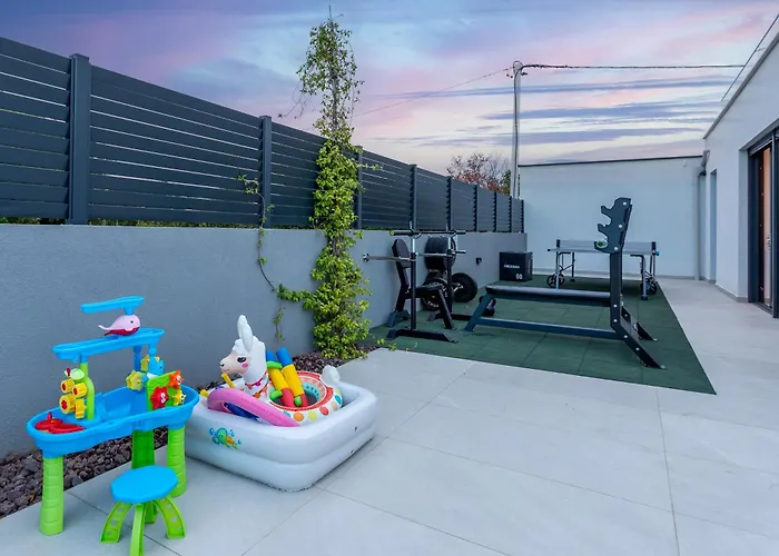 5 Star Luxury Villa78 * Banjole