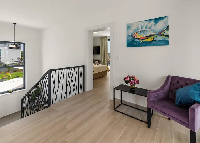 Villa 5 Star Luxury Villa78 *