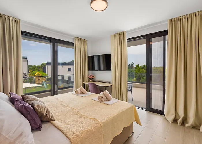 Villa 5 Star Luxury Villa78 *